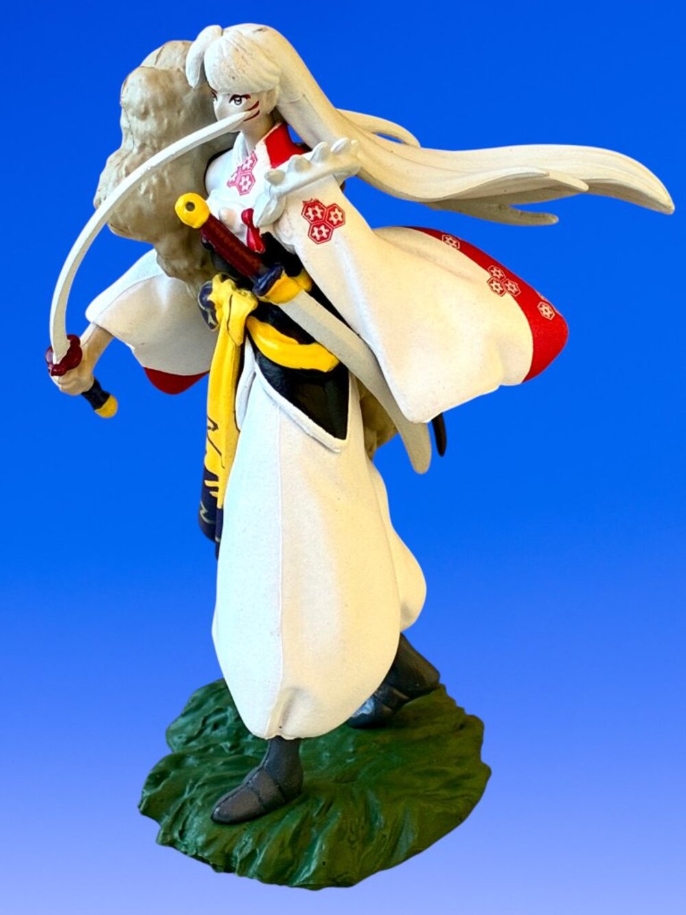 Anime Mini Action Figure Japan Inuyasha Sesshomaru Furuta Trading Toy